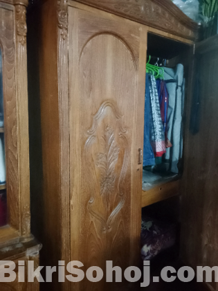 সেগুন কাঠের আলমারি (ব্যবহৃত)